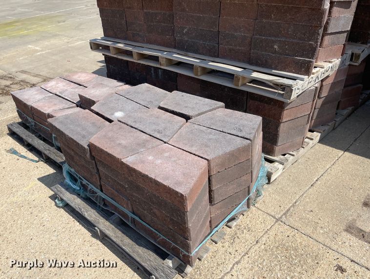 image for item FV9437 Approximately 3,200 retaining wall cap stones