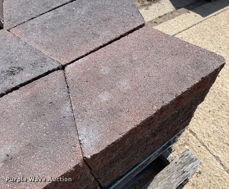 image for item FV9437 Approximately 3,200 retaining wall cap stones