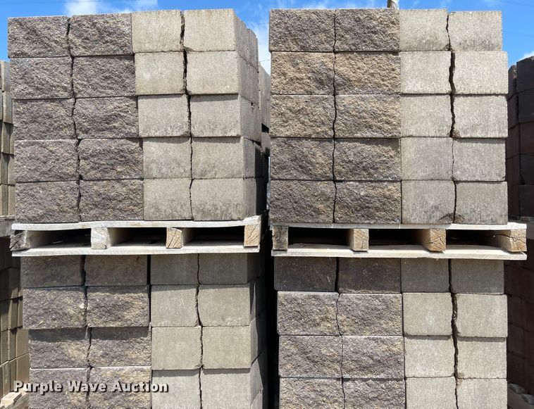 image for item FV9441 (15) pallets of 6" Maytrx L column stones