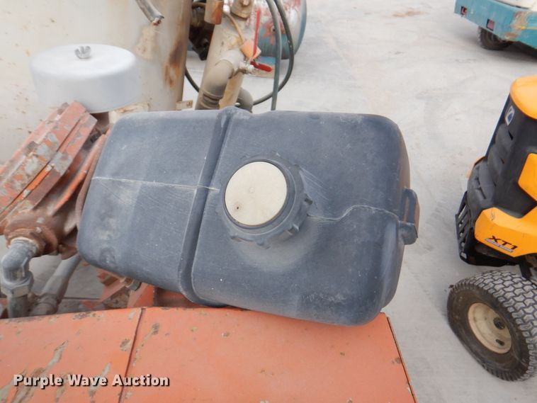 image for item IH9225 Ingersoll Rand 10FGT  air compressor