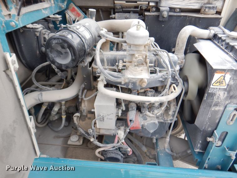 image for item IH9228 Tennant 355  sweeper