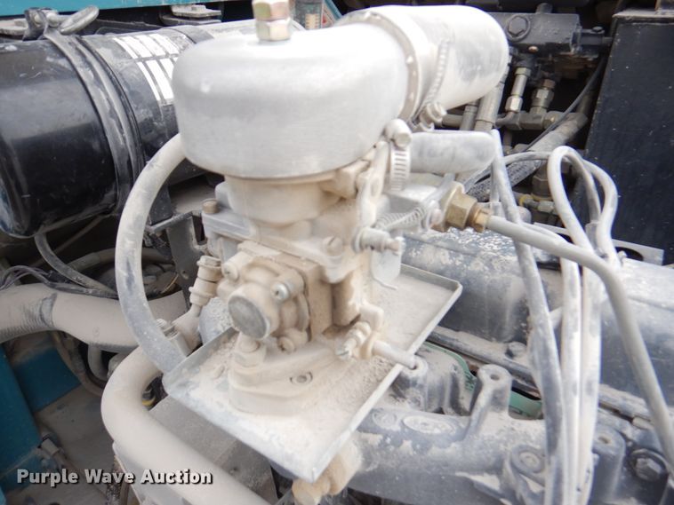 image for item IH9228 Tennant 355  sweeper