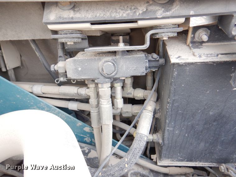 image for item IH9228 Tennant 355  sweeper