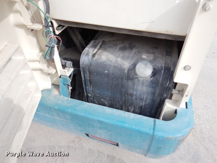 image for item IH9228 Tennant 355  sweeper