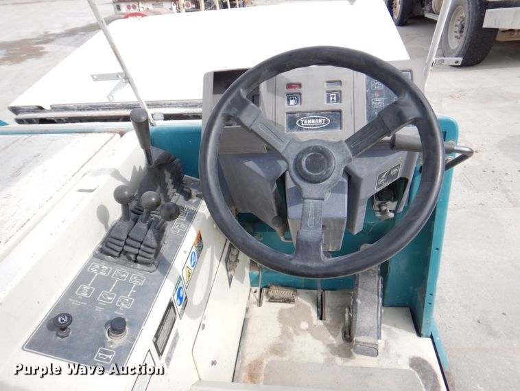 image for item IH9228 Tennant 355  sweeper