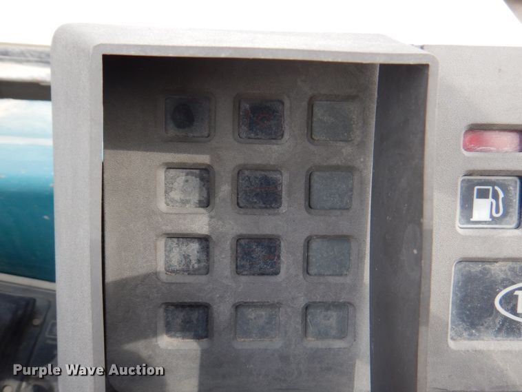 image for item IH9228 Tennant 355  sweeper