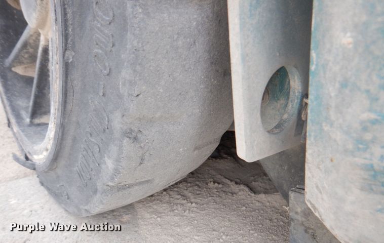 image for item IH9228 Tennant 355  sweeper