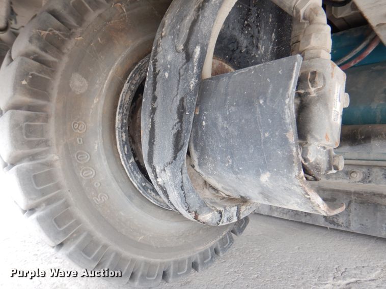 image for item IH9228 Tennant 355  sweeper