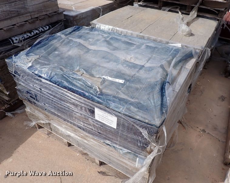 image for item IH9692 552 square feet of Catalina slate three piece pavers