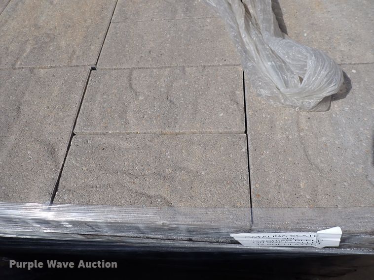 image for item IH9692 552 square feet of Catalina slate three piece pavers