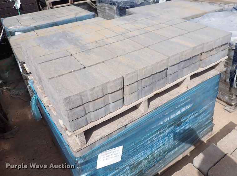 image for item IH9694 615 square feet of 60mm Urbana three piece pavers