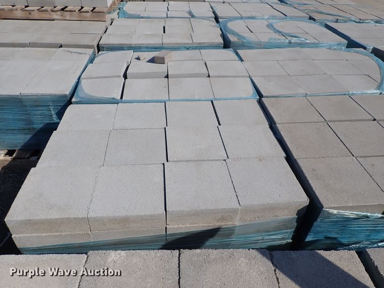 image for item IH9724 (1,463) 12" x 12" x 4" normal weight pavers