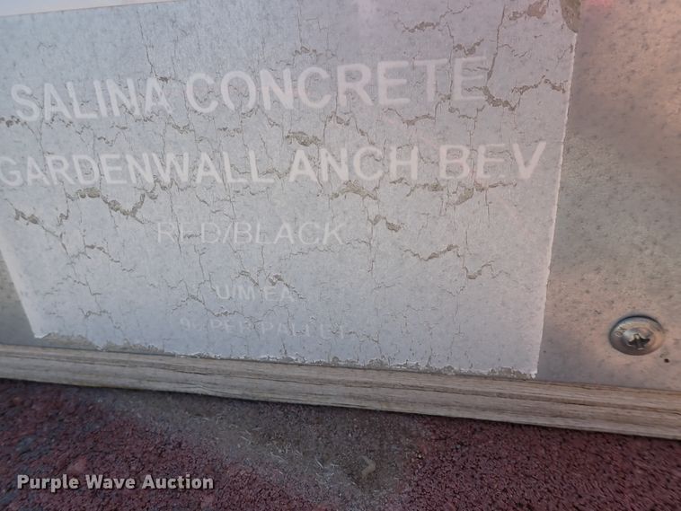 image for item IH9731 (772) garden wall anchor blocks