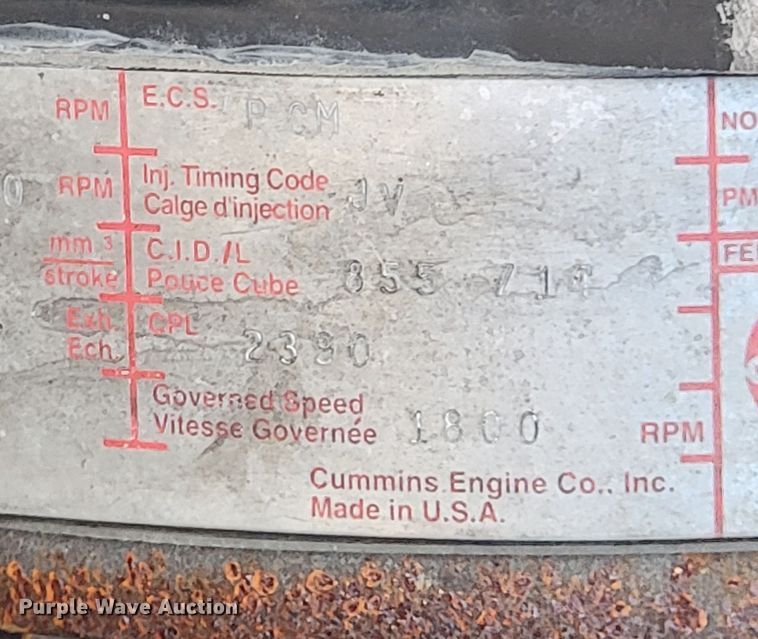 image for item JE9978 1999 International Navistar 9100  semi truck