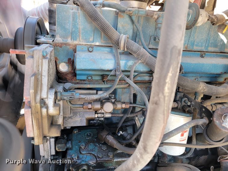 image for item JE9980 1998 International 2554  ready mix truck