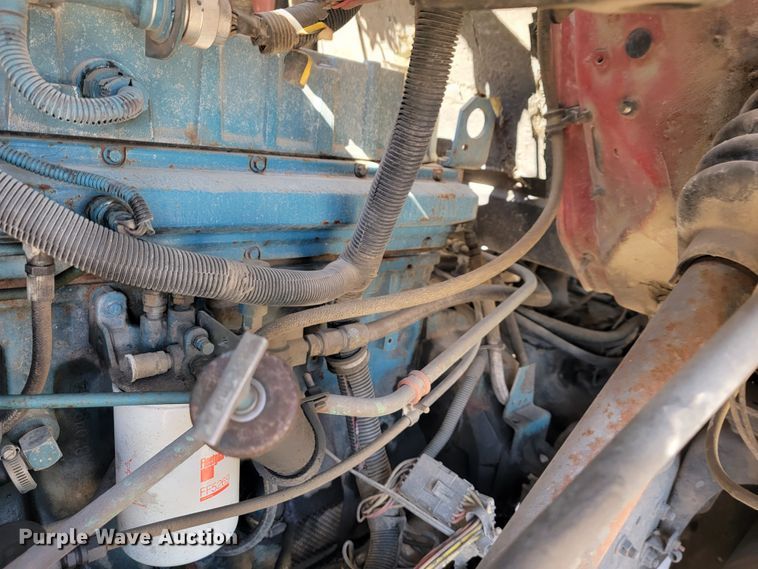 image for item JE9980 1998 International 2554  ready mix truck