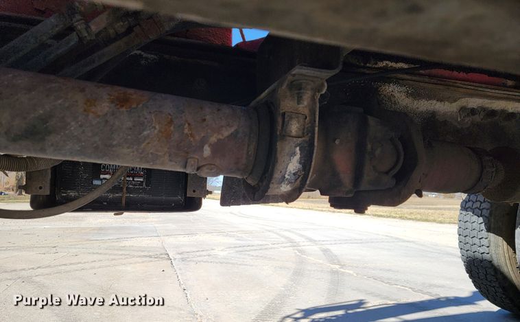 image for item JE9980 1998 International 2554  ready mix truck