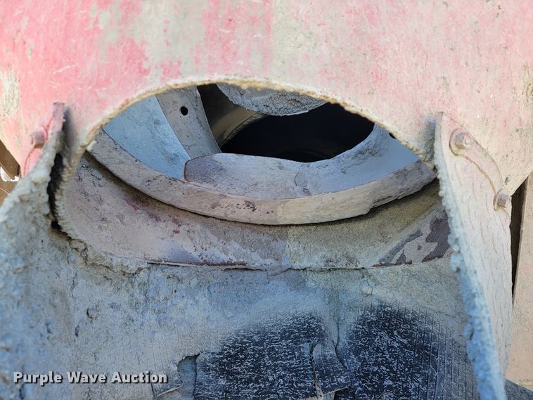 image for item JE9980 1998 International 2554  ready mix truck