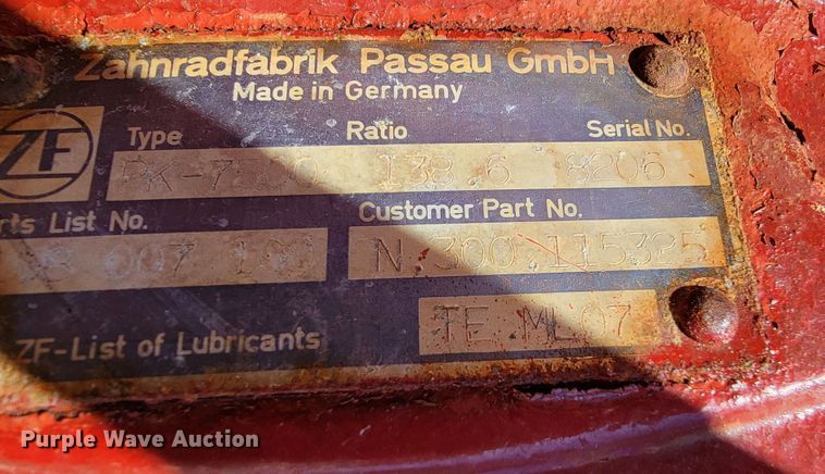 image for item JE9981 1998 International 2554  ready mix truck