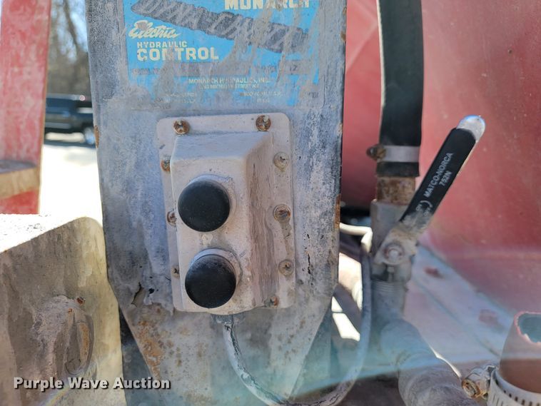 image for item JE9981 1998 International 2554  ready mix truck