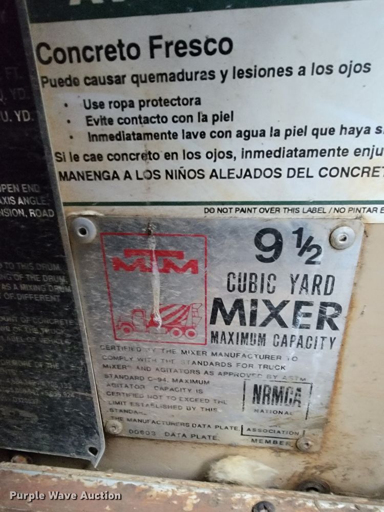 image for item JE9986 1985 International F5070 tow truck