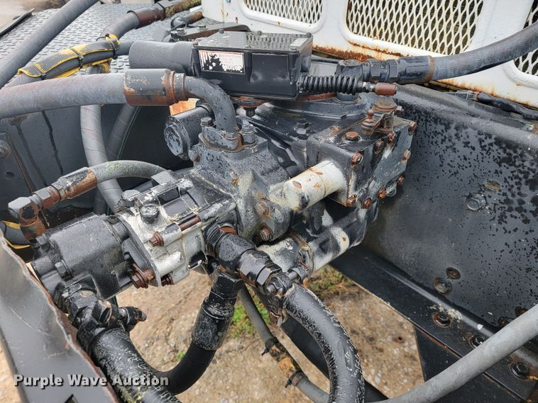 image for item JE9986 1985 International F5070 tow truck