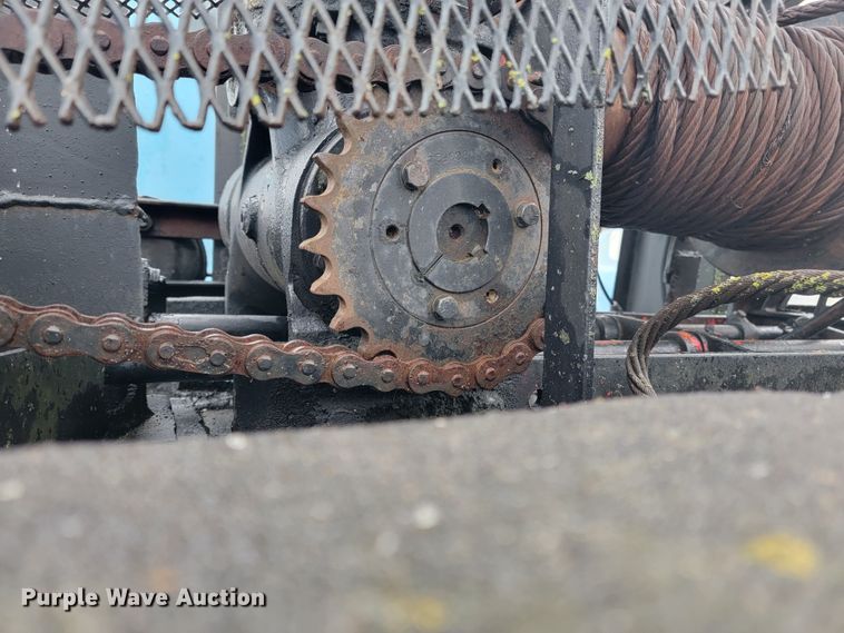 image for item JE9986 1985 International F5070 tow truck