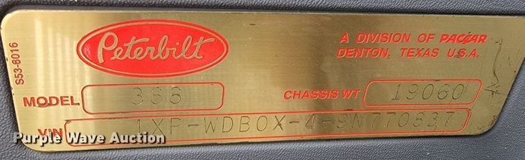 image for item JE9988 2009 Peterbilt 388  semi truck