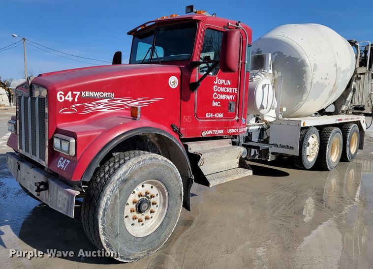 image for item JF9007 2001 Kenworth W900  ready mix truck