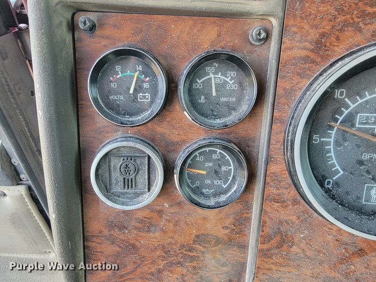 image for item JF9007 2001 Kenworth W900  ready mix truck