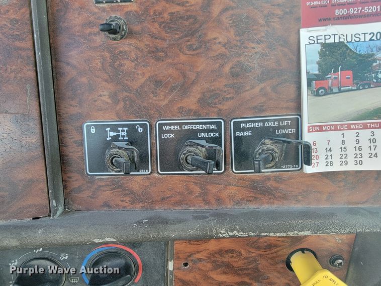 image for item JF9007 2001 Kenworth W900  ready mix truck