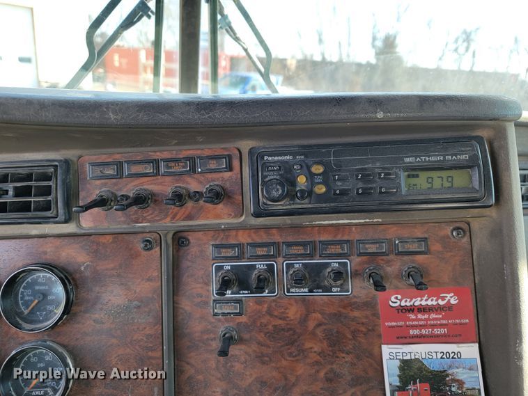 image for item JF9007 2001 Kenworth W900  ready mix truck