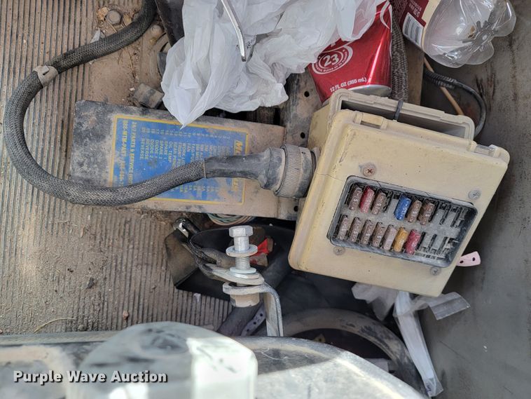 image for item JF9007 2001 Kenworth W900  ready mix truck