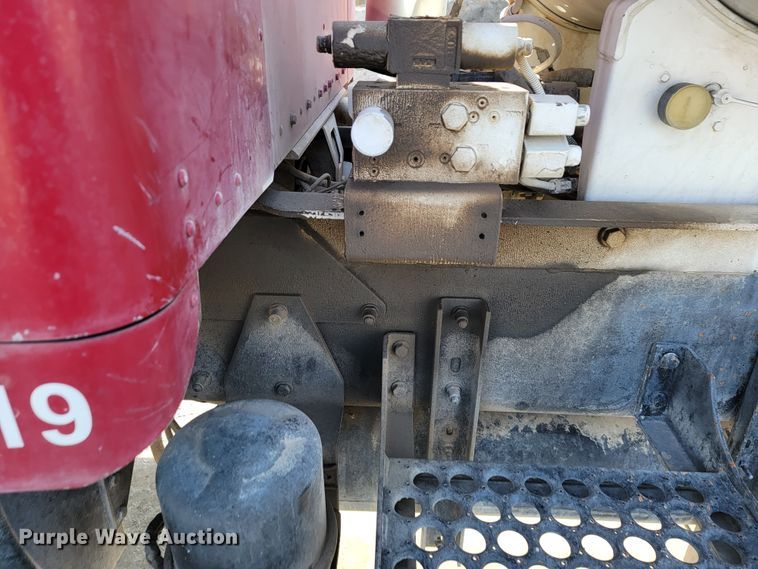 image for item JF9007 2001 Kenworth W900  ready mix truck