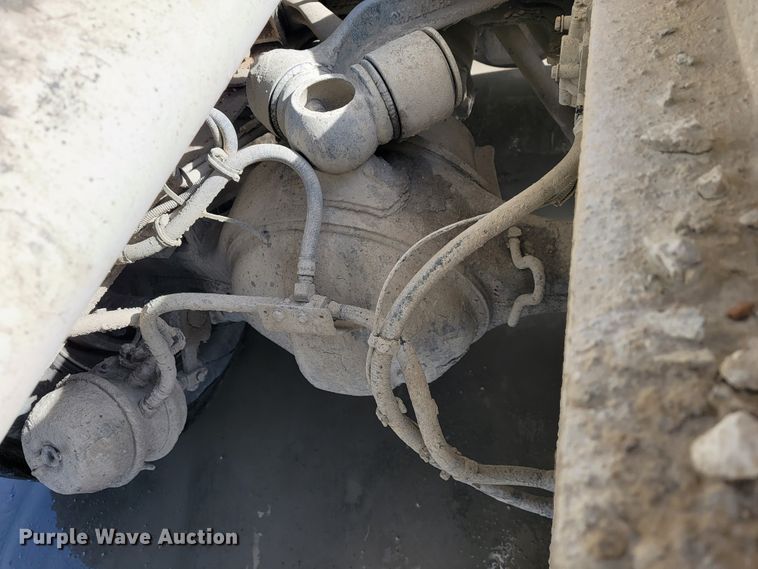 image for item JF9007 2001 Kenworth W900  ready mix truck