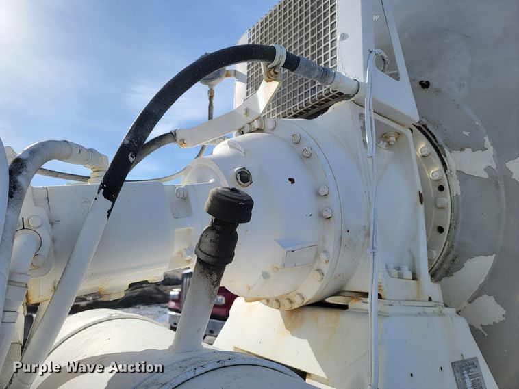 image for item JF9007 2001 Kenworth W900  ready mix truck