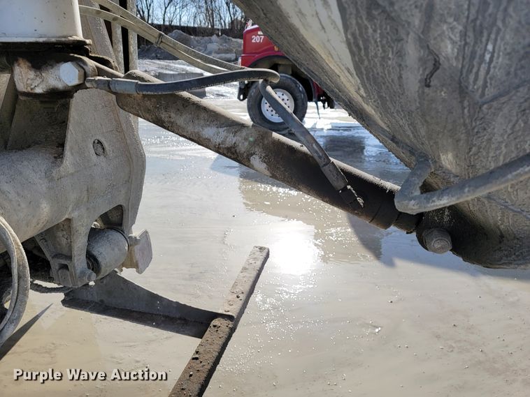 image for item JF9007 2001 Kenworth W900  ready mix truck