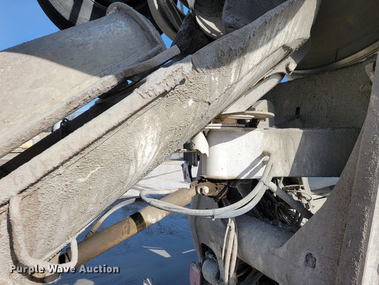 image for item JF9007 2001 Kenworth W900  ready mix truck