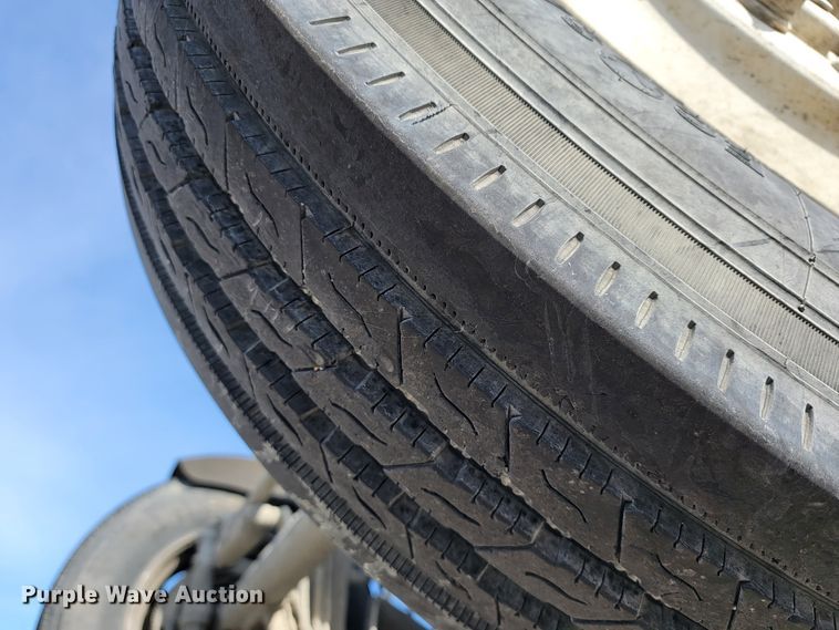 image for item JF9007 2001 Kenworth W900  ready mix truck