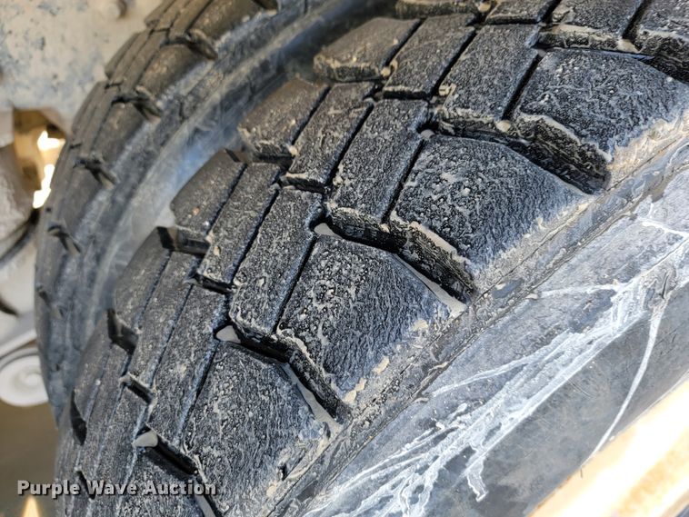 image for item JF9007 2001 Kenworth W900  ready mix truck