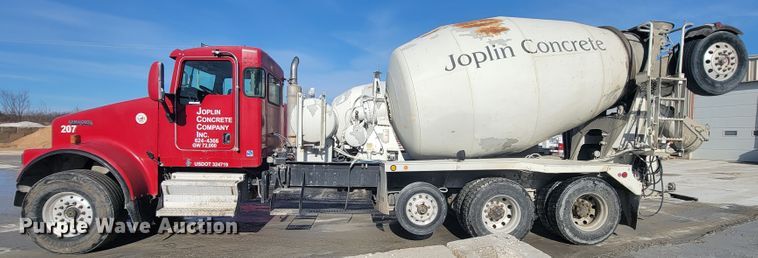 image for item JF9008 2007 Kenworth W900B  ready mix truck