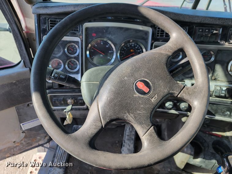 image for item JF9008 2007 Kenworth W900B  ready mix truck