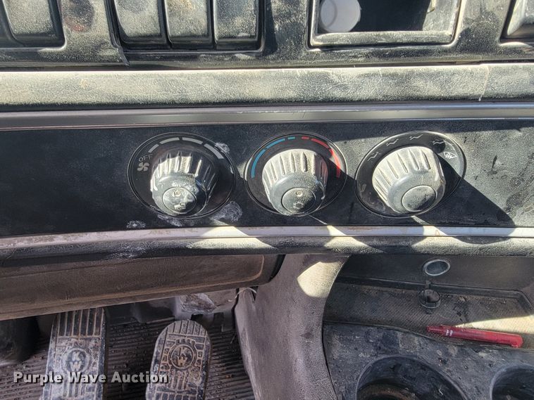 image for item JF9008 2007 Kenworth W900B  ready mix truck