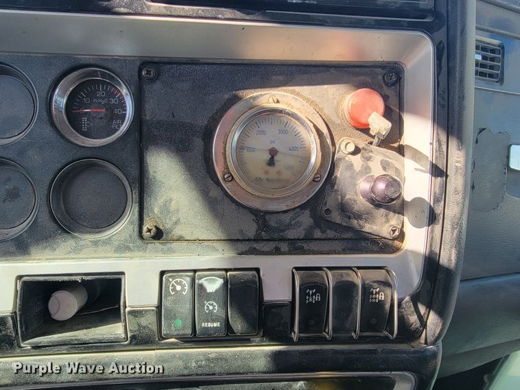 image for item JF9008 2007 Kenworth W900B  ready mix truck