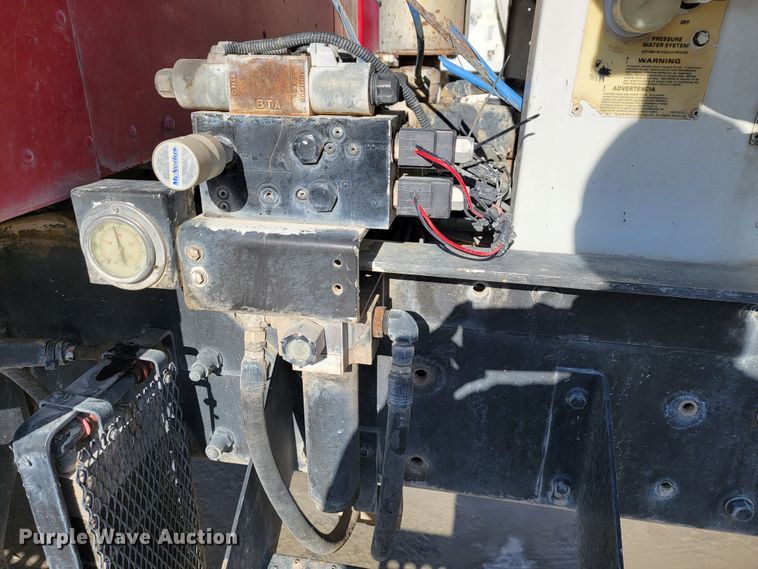 image for item JF9008 2007 Kenworth W900B  ready mix truck