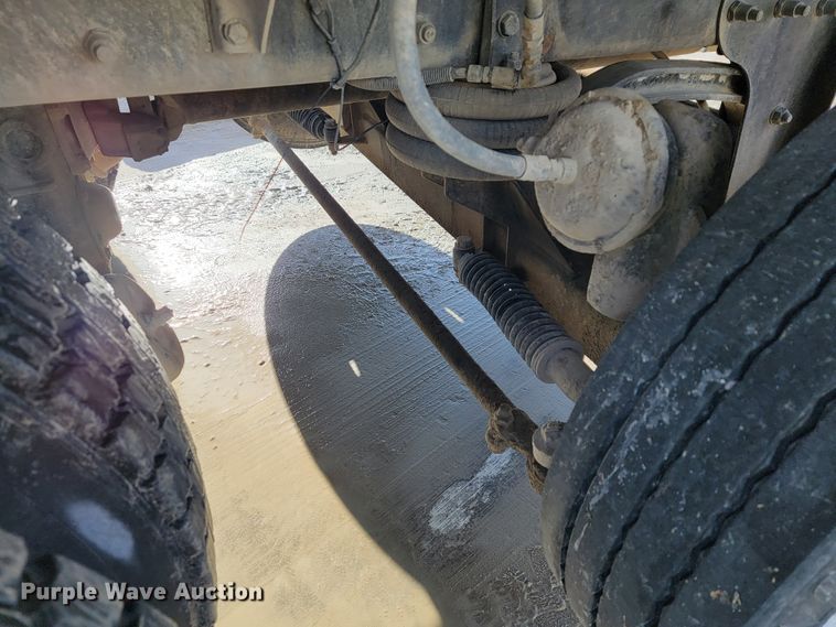 image for item JF9008 2007 Kenworth W900B  ready mix truck