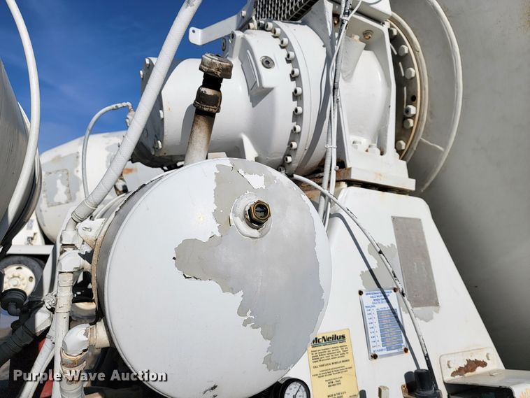 image for item JF9008 2007 Kenworth W900B  ready mix truck