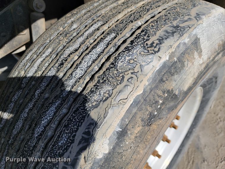 image for item JF9008 2007 Kenworth W900B  ready mix truck