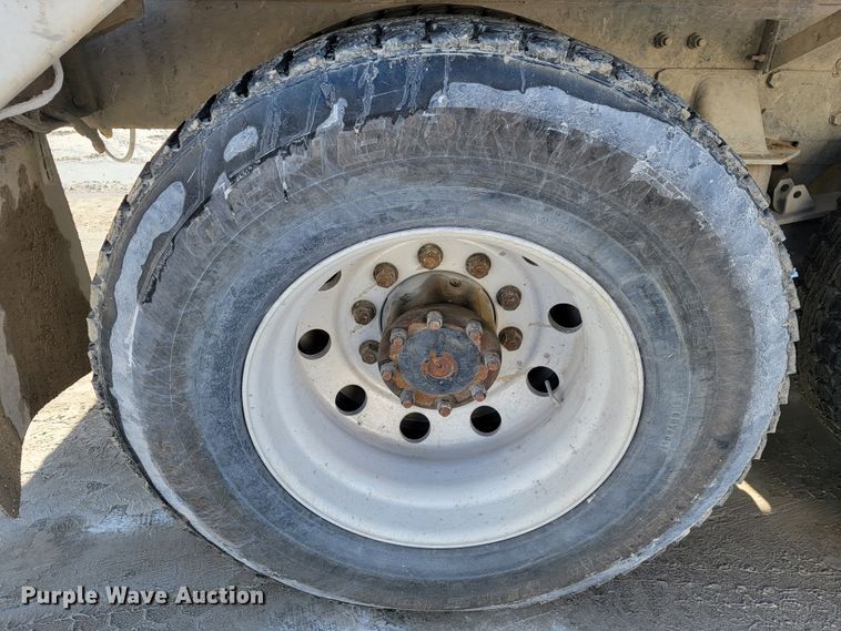 image for item JF9008 2007 Kenworth W900B  ready mix truck