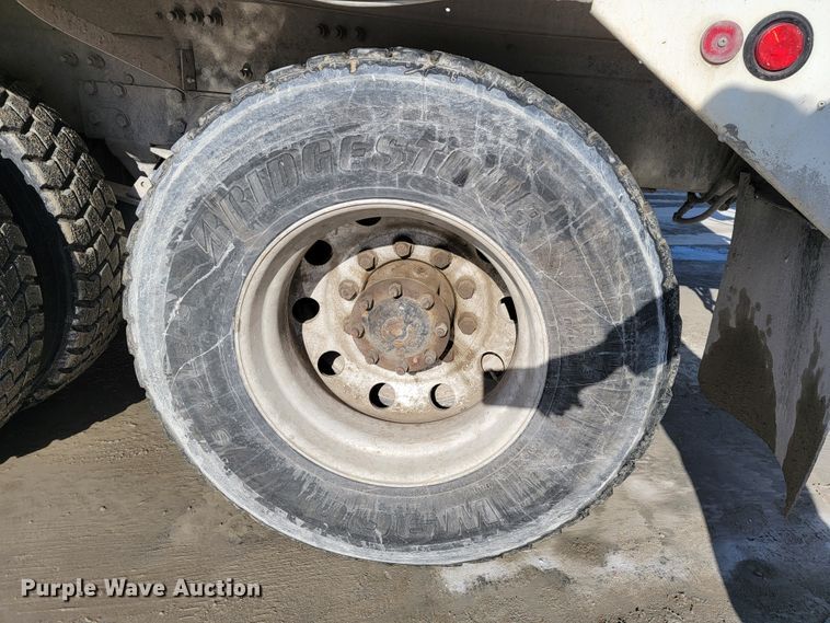 image for item JF9008 2007 Kenworth W900B  ready mix truck